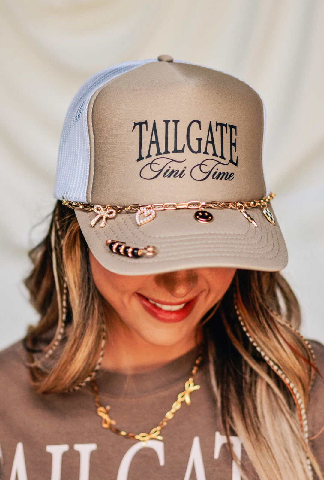 Tailgate Tini Time Khaki/White Trucker