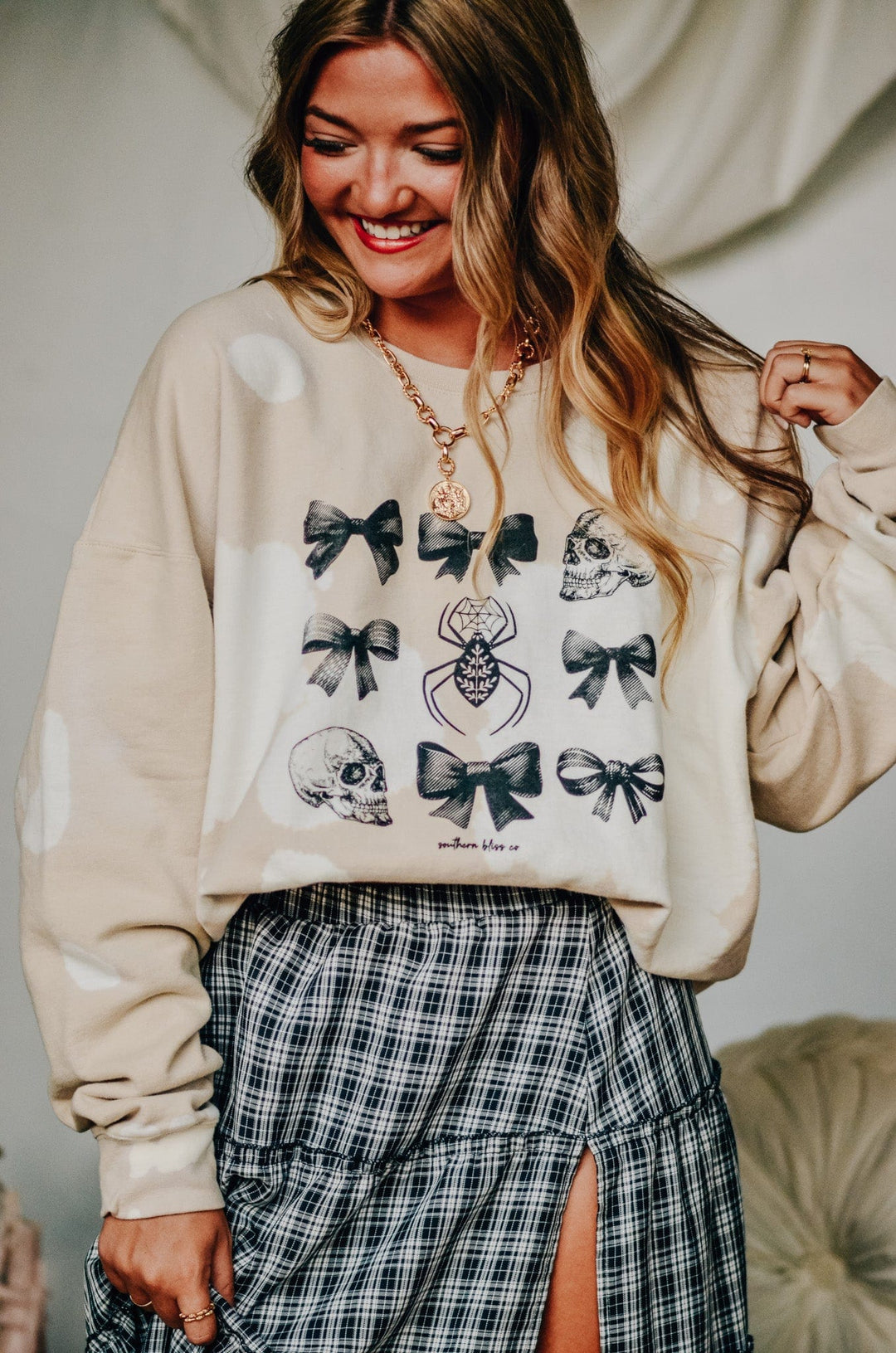 Bows and Skulls Bomba Sweatshirt
