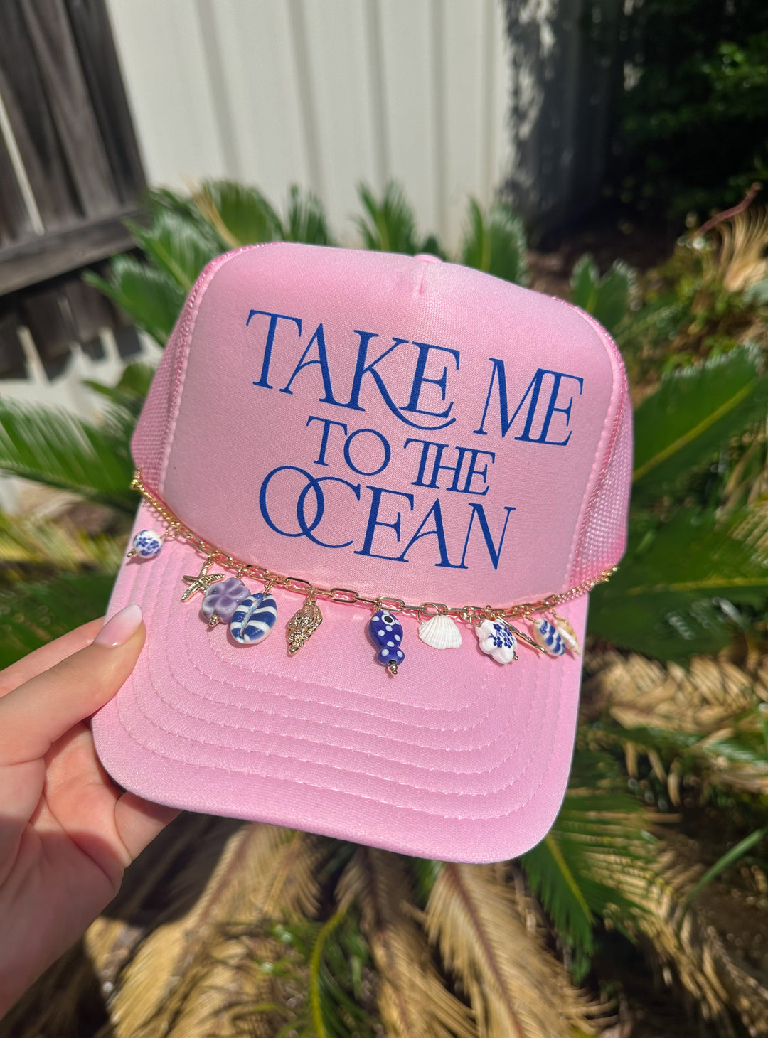 Take Me To The Ocean With Charm Chain LIGHT PINK Trucker