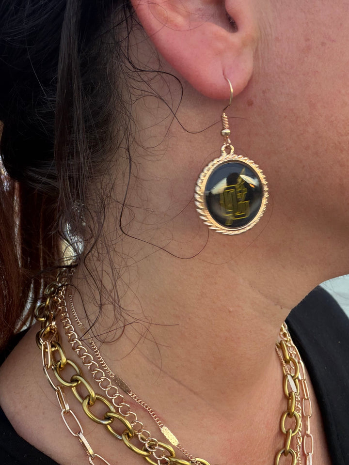 Oak Grove Pendant Gold earrings
