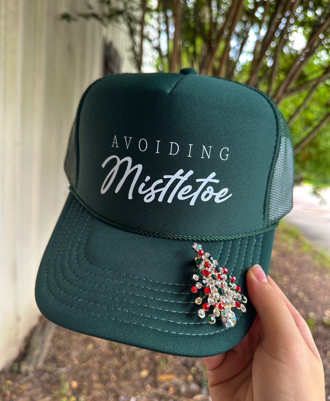 Avoiding Mistletoe Dark Green Trucker