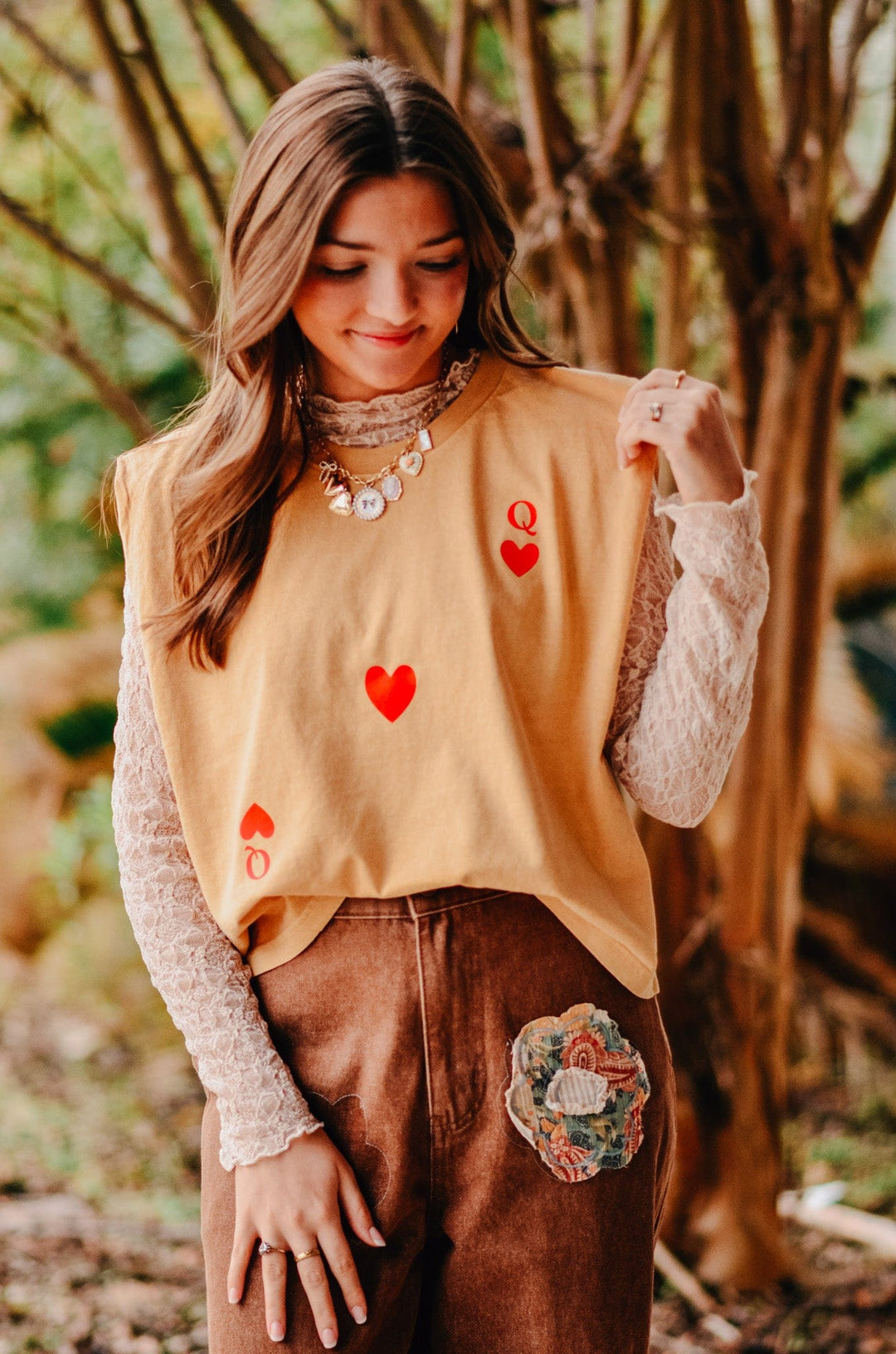 Queen Card Muscle Tee