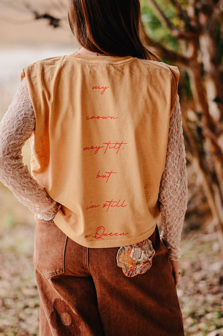 Queen Card Muscle Tee