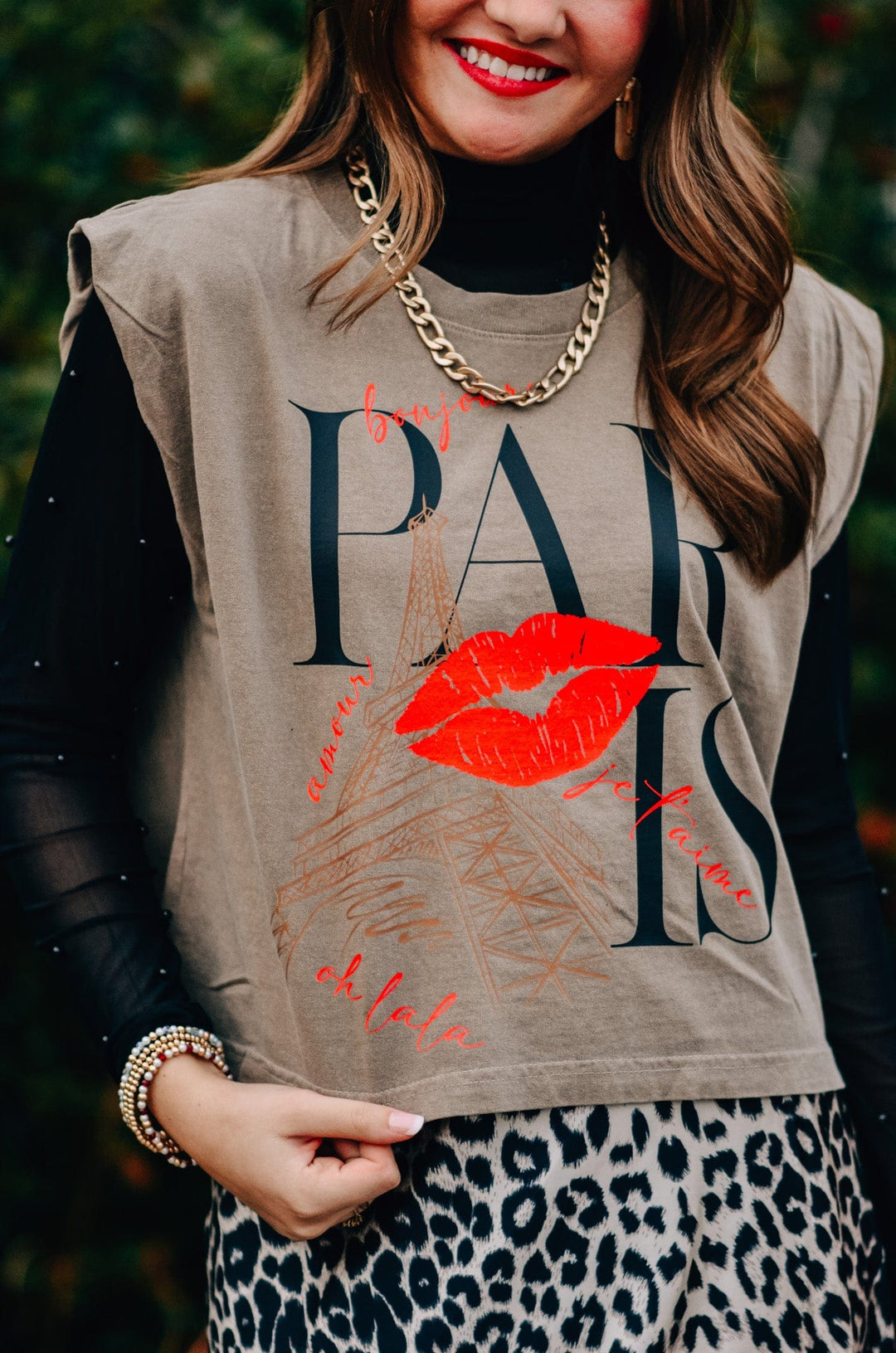 Paris Kiss Muscle Tee