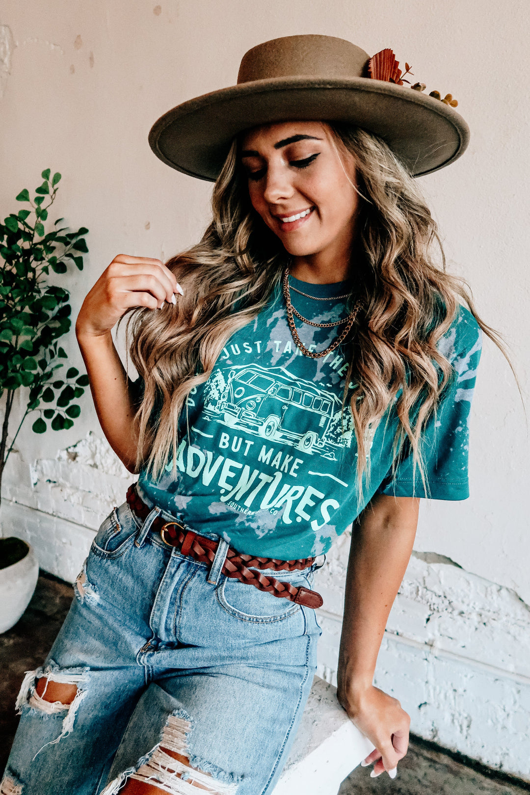 Make Adventures Bomba Tee