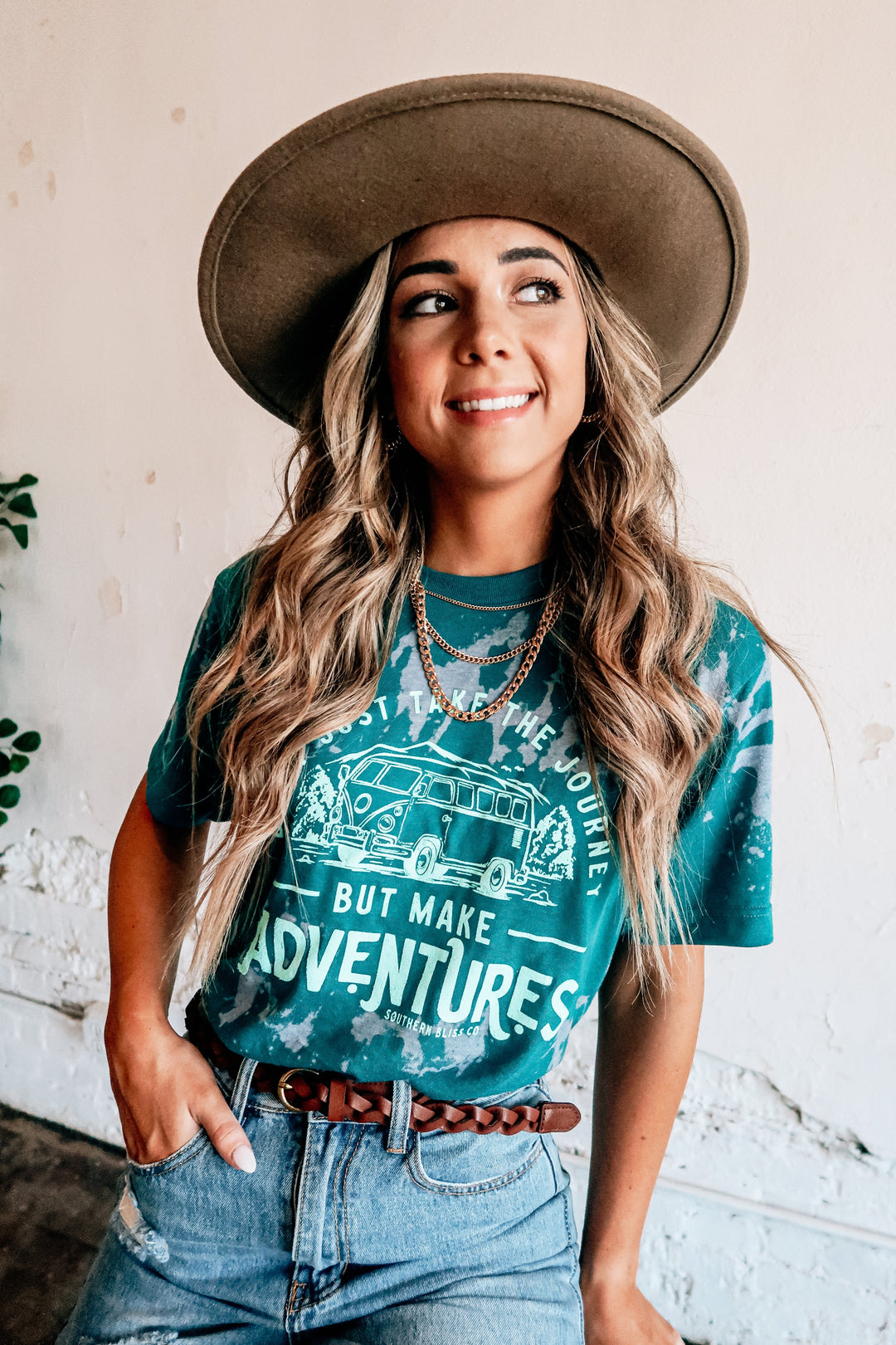 Make Adventures Bomba Tee