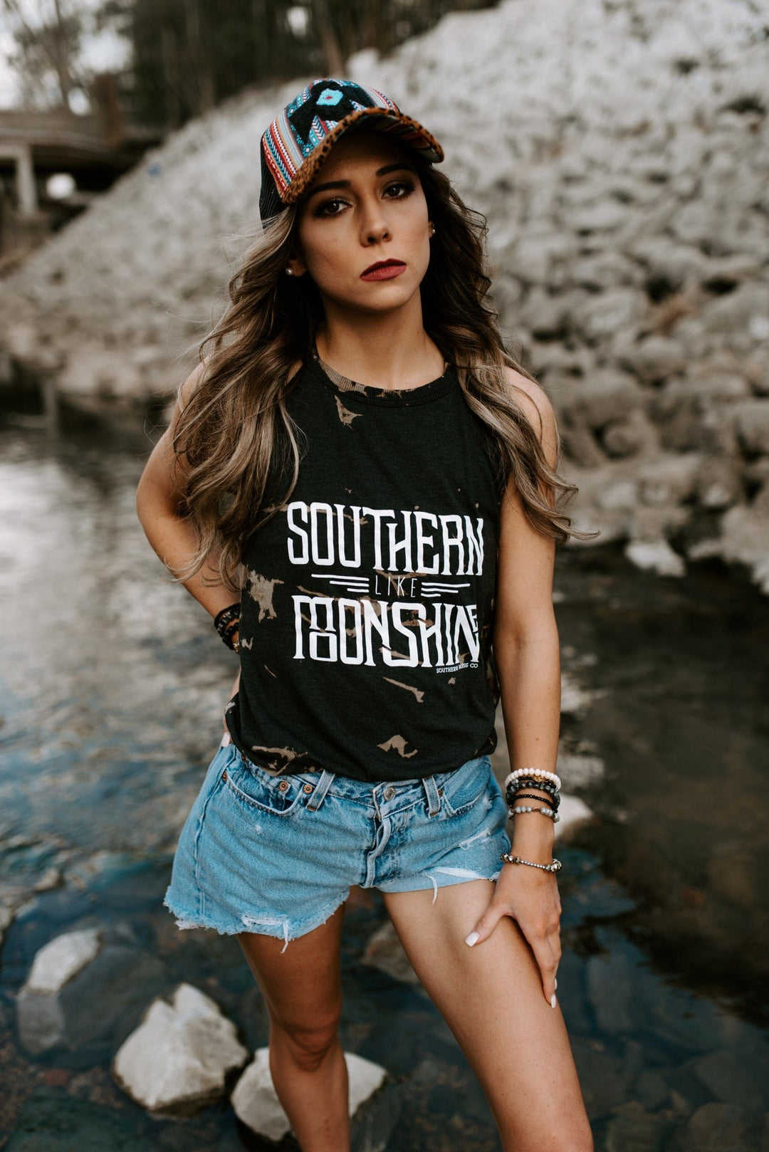 Southern Like Moonshine Black Bomba Tank