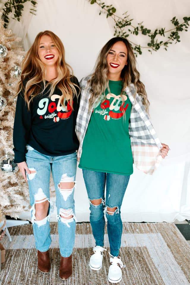 Jolly & Bright Solid Tee