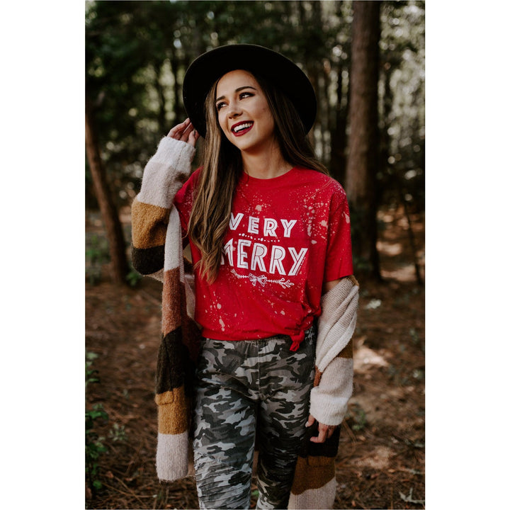 Very Merry Red Bleached Tee