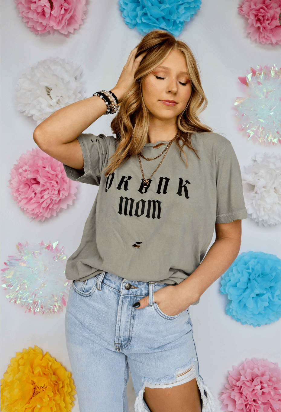 Drunk Mom Distressed Cut Tee